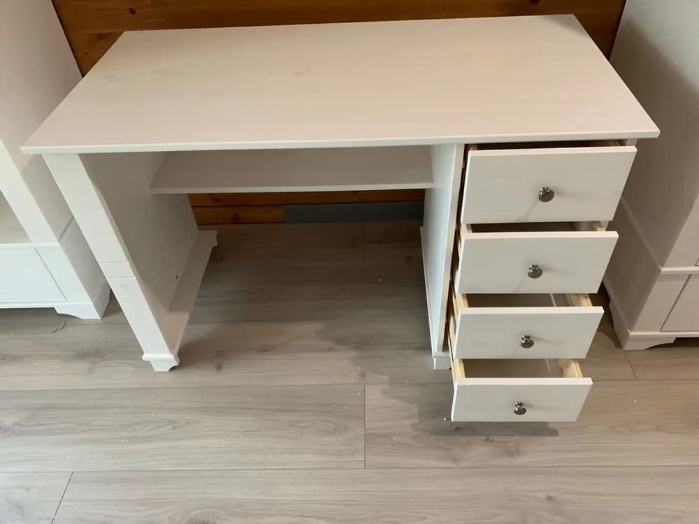 Стол письменный с ящиками Бейли 87410