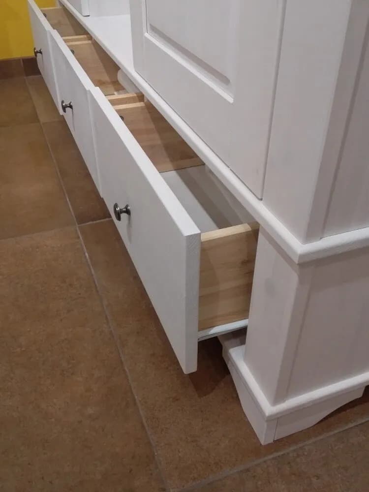 Шкаф 3-х дверный с зеркалом Бейли 87401