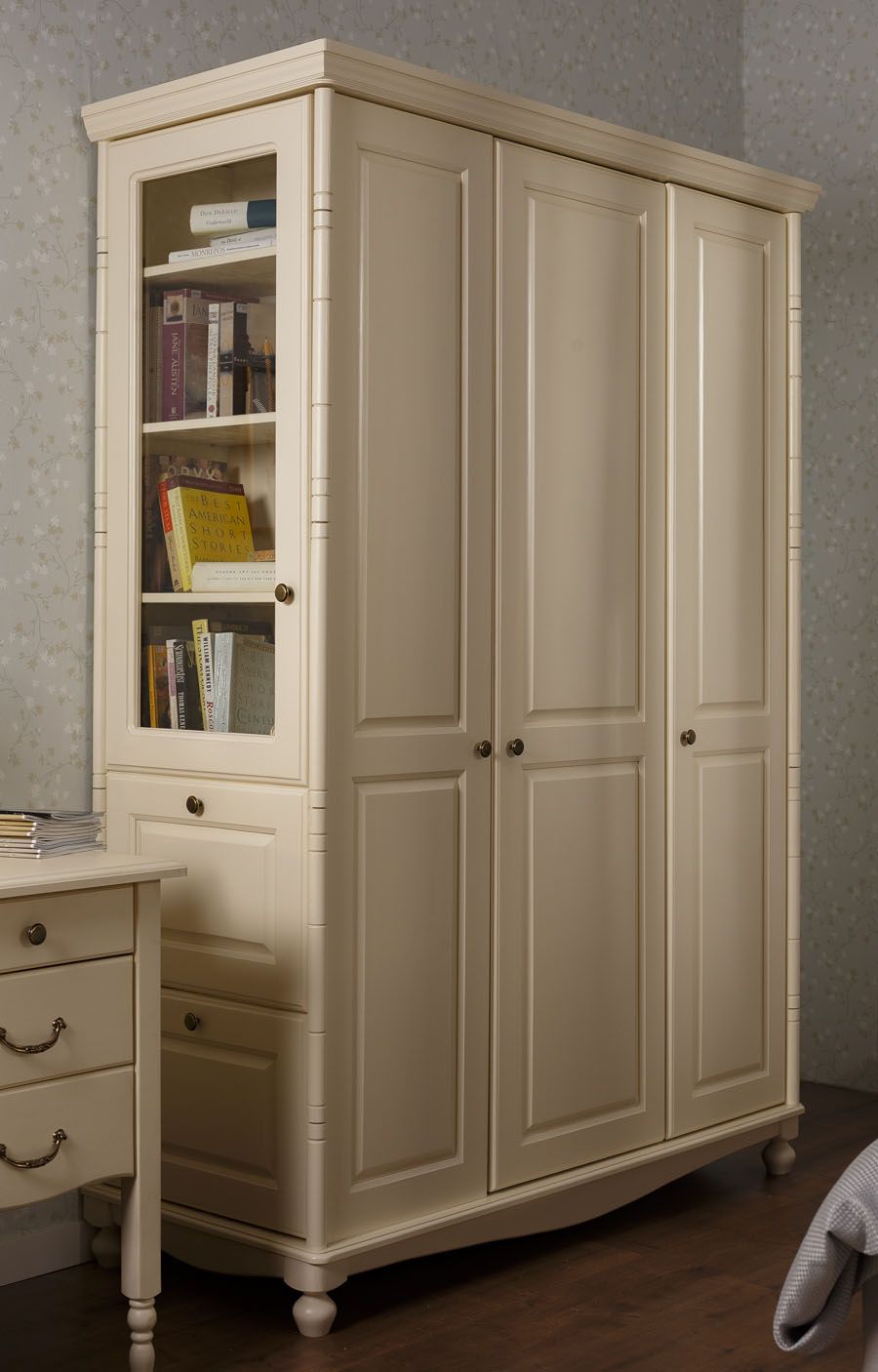 Шкаф Айно 3-ств №5