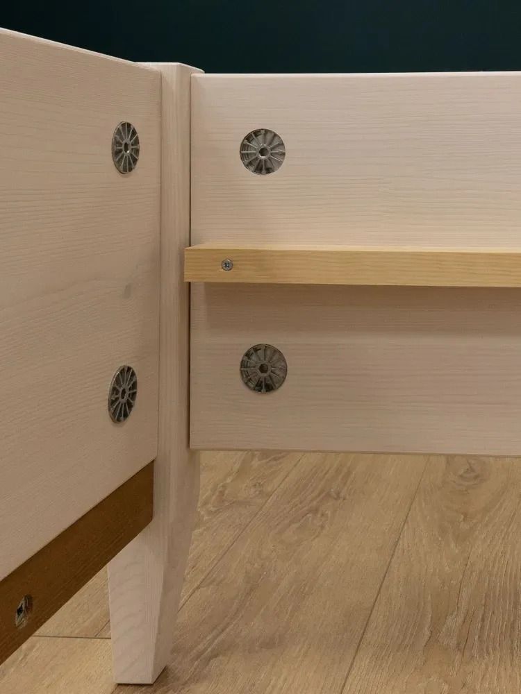 Кровать массив сосны односпальная Пенни 900х2000