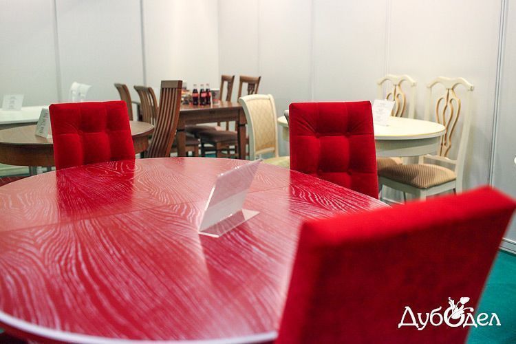 Стул Статус