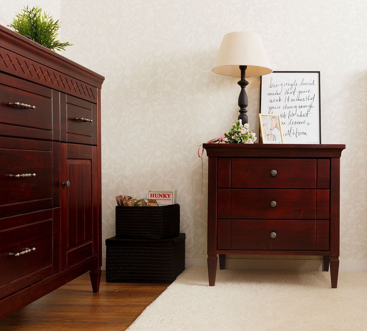 Комод Дания №4 (5 ящиков 2 двери)