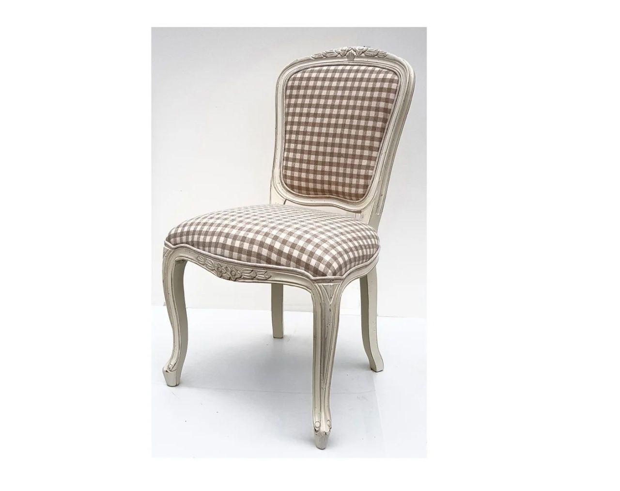 Стул с мягкой спинкой DF811(S2)