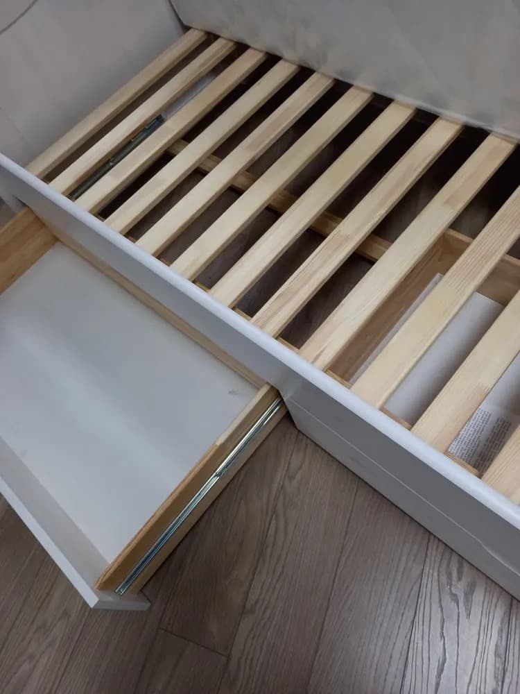 Кровать-диван Бейли с выдвижными ящиками 90х200 87400