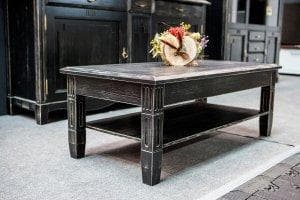 Столы в гостиную