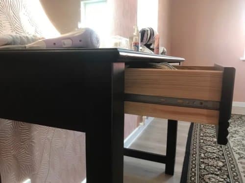 Стол туалетный Рауна с зеркалом 0143