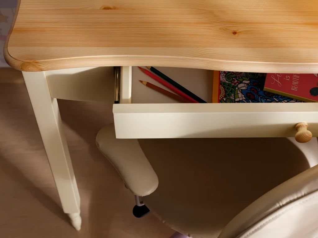 Стол письменный Айно №5 (1 ящик)