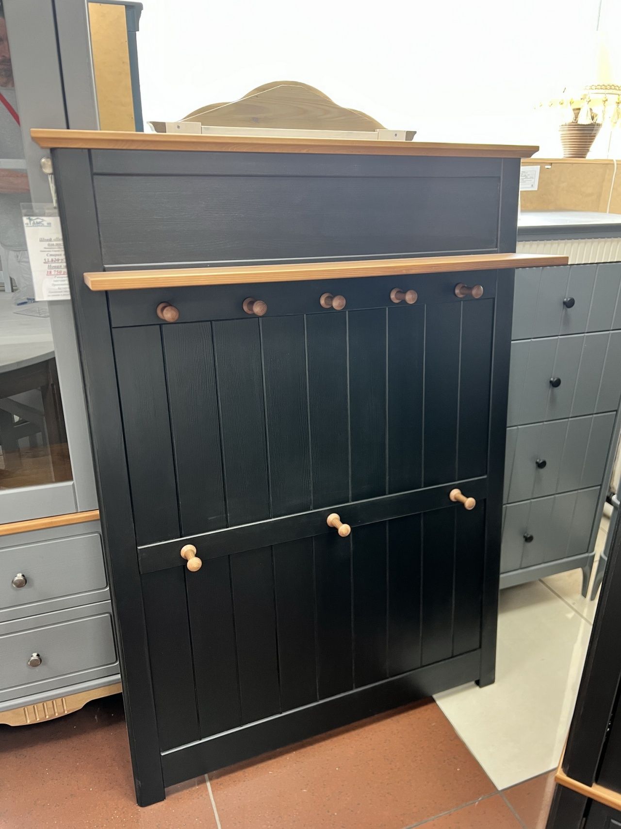 Вешалка Пенни (настенная)