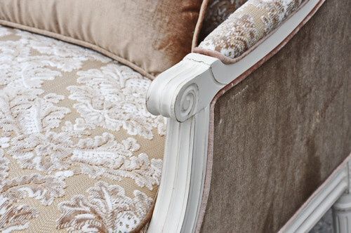 Кресло мягкое DF814