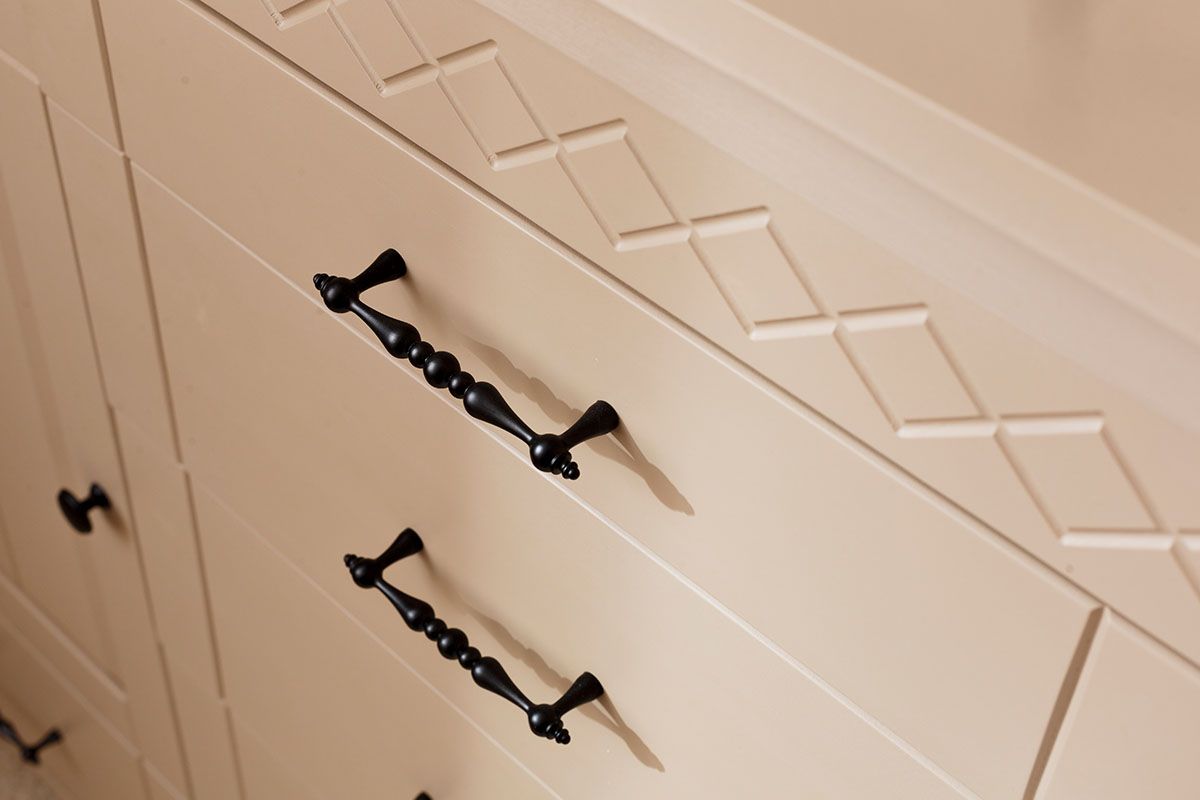 Комод Дания №5 (7 ящиков 1 дверь)