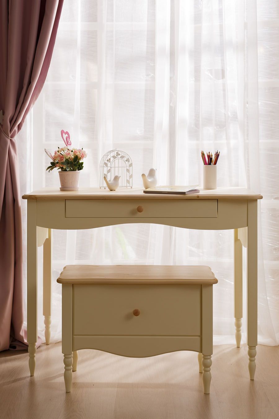 Стол письменный Айно №5 (1 ящик)