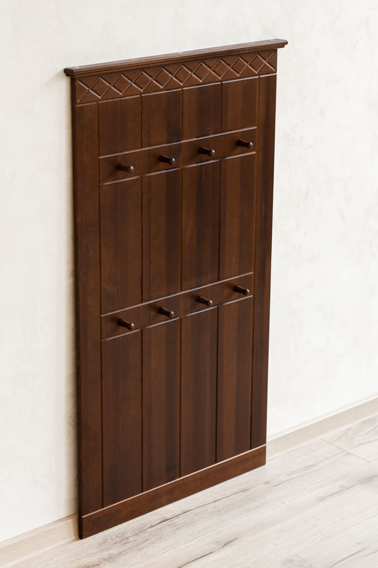 Вешалка навесная Индра махагон 8015