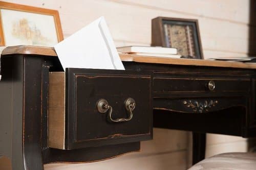 Письменный стол Belveder ST9147N