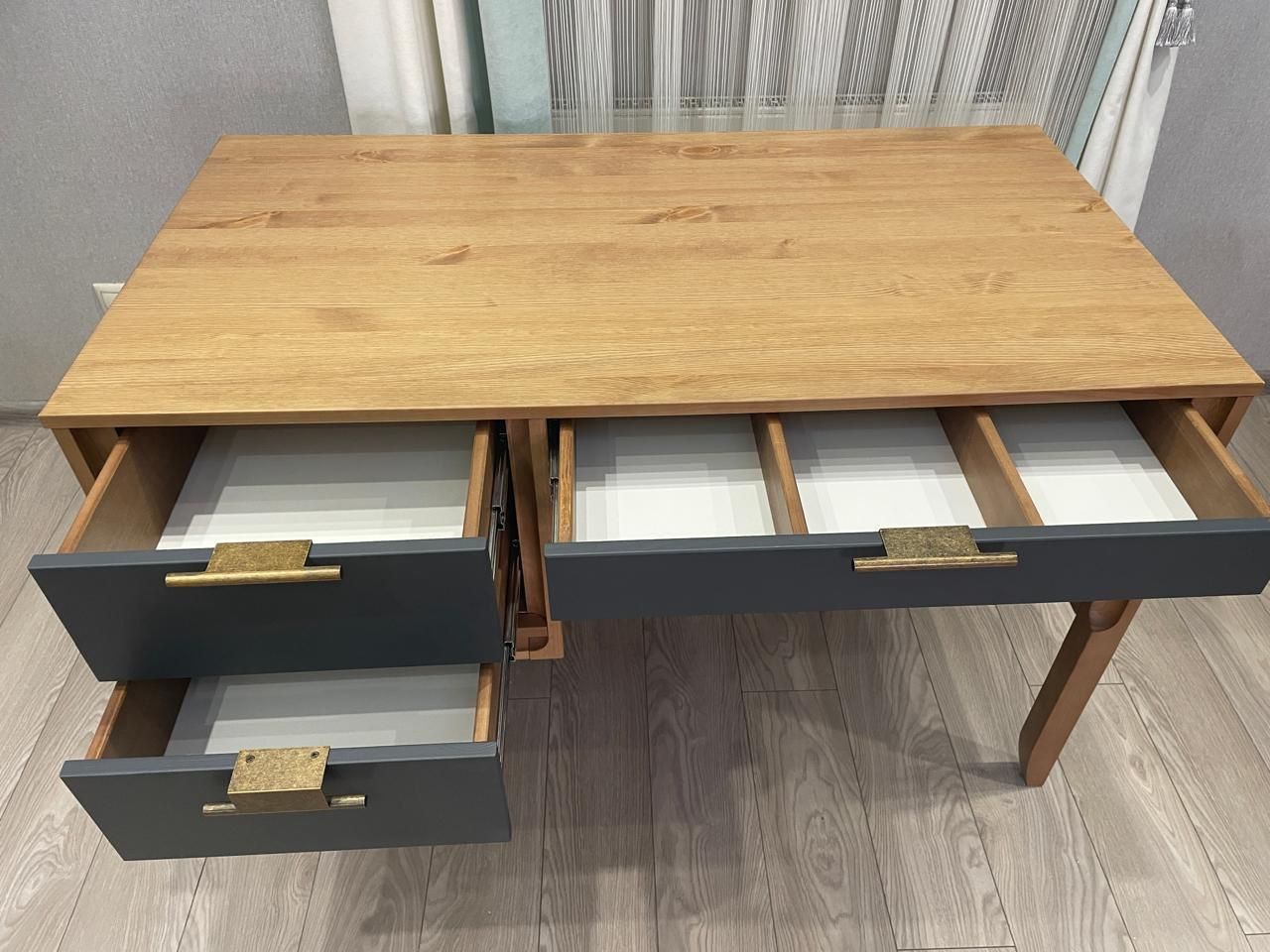 Стол письменный Бридж однотумбовый